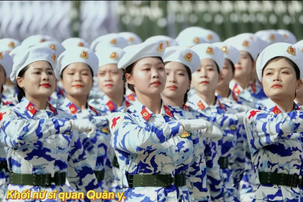 Khối nữ sĩ quan Quân y